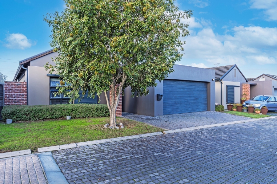3 Bedroom Property for Sale in Haasendal Western Cape